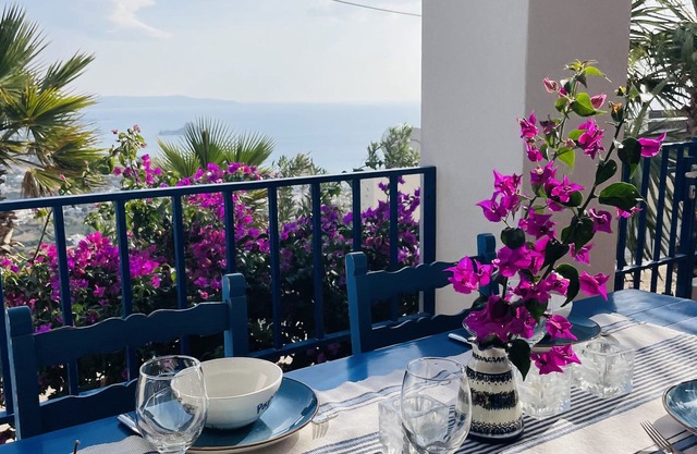Renovated dream house with 80 sqm - unique view over the island