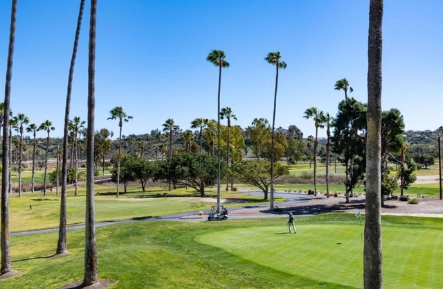 Renovated Suite l Perfect for Scenic Golf Retreats, Tennis, Resort-style Pool
