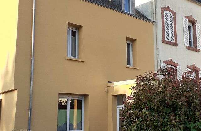 Renovated town house with two courtyards