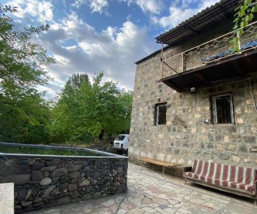 Rent Hause