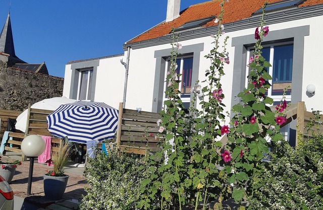 Rental classified 3 * of 4 rooms for 6 people and heated swimming pool