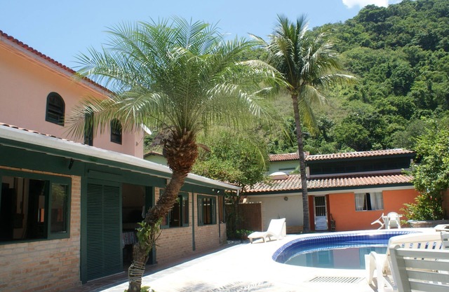 RENTAL HOUSE FOR SEASON - BAREQUEÇABA BEACH (150 meters from the beach)