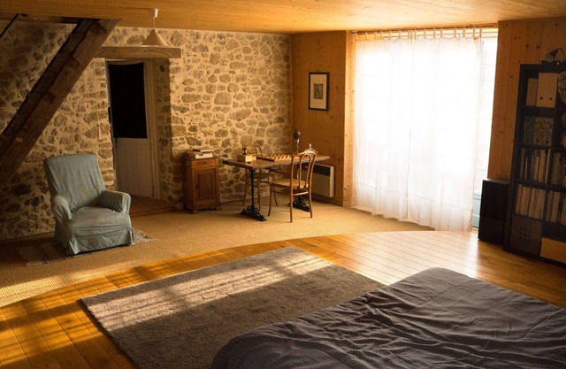 Renting a family house and garden in a coastal village Vendée
