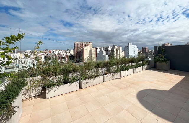 RentUp - Moderno monoambiente con balcón en Almagro