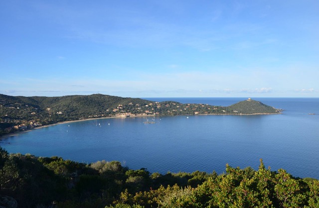 Res. OLIVERAIE "LAURINA T3/4" In the shade of Olives, a few steps from the sea