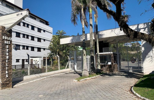 Apartamento Para Locação Em Bombinhas 