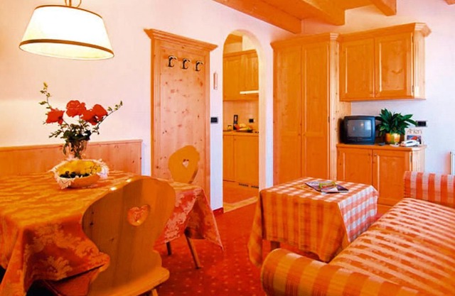 Residence Alpenrose, Rasen-Antholz in Südtirol Ost - 3 persons, 1 bedroom