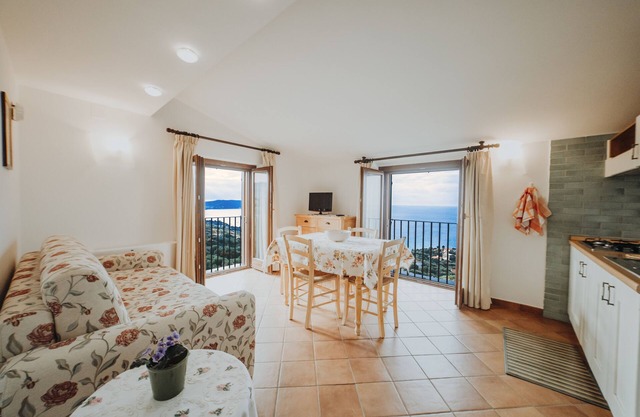 Residence Golfo degli Ulivi - TWO-ROOM APARTMENT 8