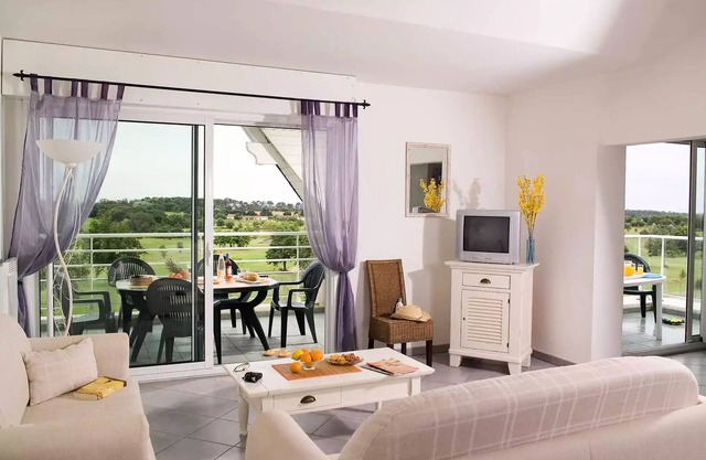Residence Le Domaine des Fontenelles - 3 Rooms 4/6 People