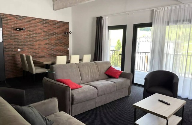 Residence LE PORTILLO Swimming pool - 3 Rooms for 10 People