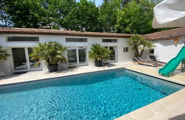 Residence Mont-Blanc Poolhouse