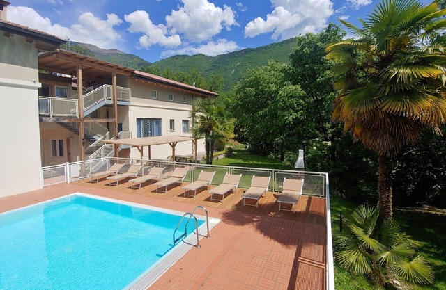 Residence Pratosaiano Red
