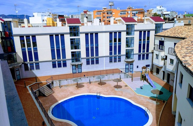 RESIDENTIAL LA LLOSA, POOL AND BEACH IN CASTELLÓN (LA LLOSA)