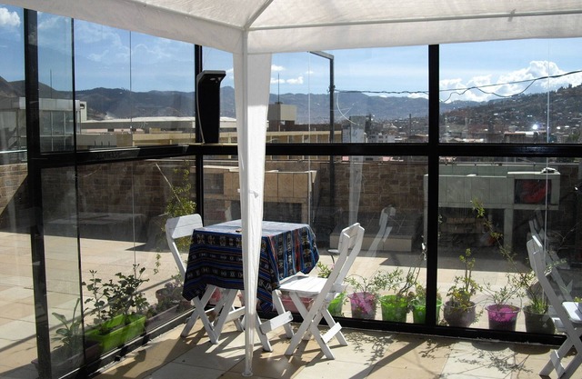 RESIDENTIAL WITH TERRACE AND NEAR AT POOL