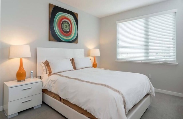 Resort-like 1BR | Skydeck w/Fireplace | Mins to Balboa Park