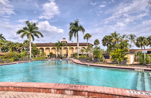 Resort Studio Rental with Community Pool in Naples!