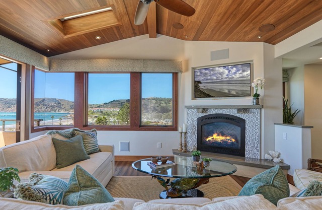 Retreat to Avila Beach Luxe, short stroll to ocean