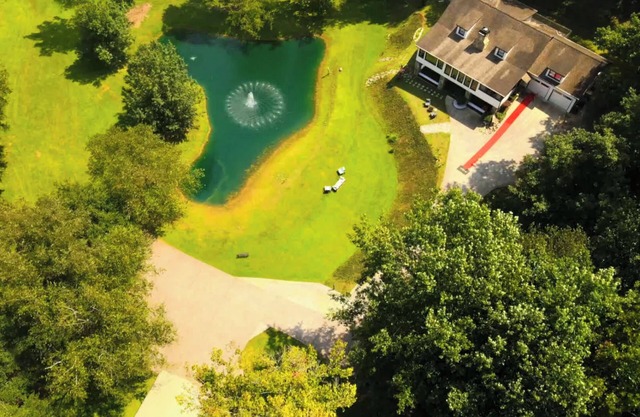 REVHO House: Atlanta’s 7.5-Acre Luxury Clubhouse - Sleeps 11