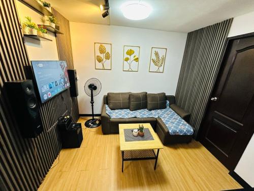 Reyes Haven - Urban Deca Marilao