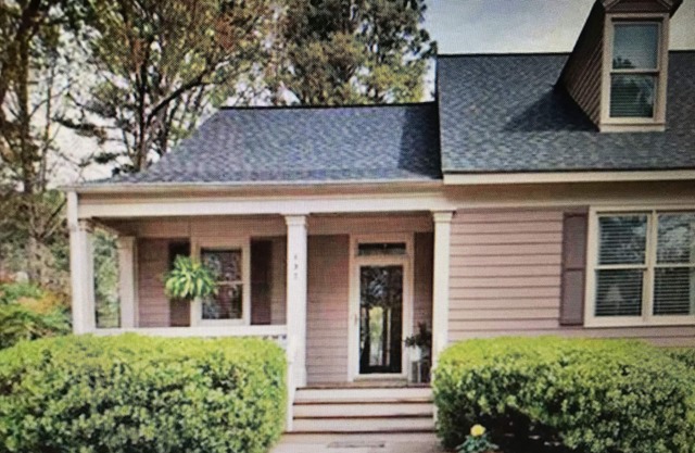 Reynolds Lake Oconee Golf Course view Cottage *Available Master's Week