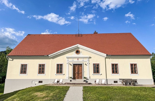 Rezidenca Korman by Interhome