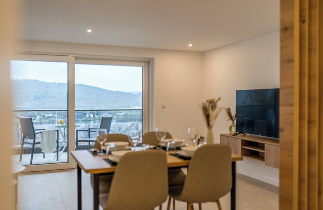 Rhine view apartment 1