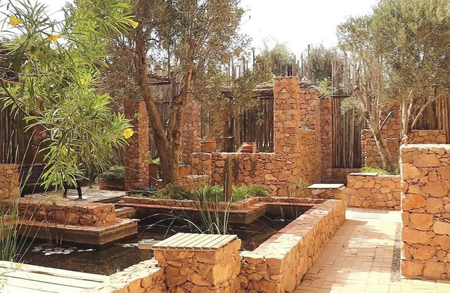 Riad 1000m2 close to golf courses and Ariport