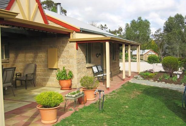 Riesling Trail & Clare Valley Cottages