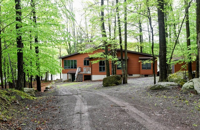 Riggins Family Hideout in the Poconos