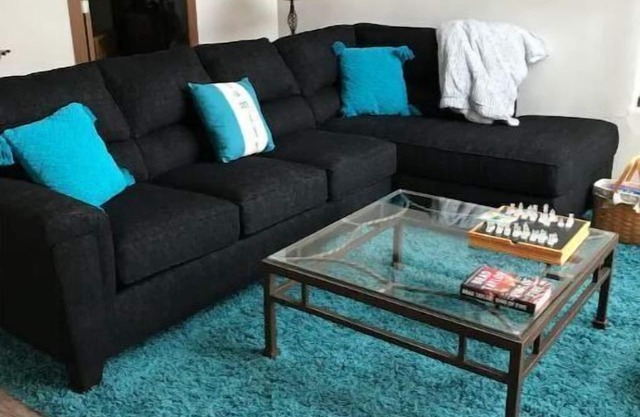 Right on 7 Springs Property, Newly Remodeled, 3 Bed, 3Bath Condo.