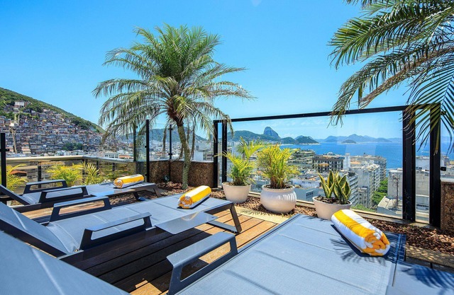 Rio034 - Penthouse with view and pool in Ipanema