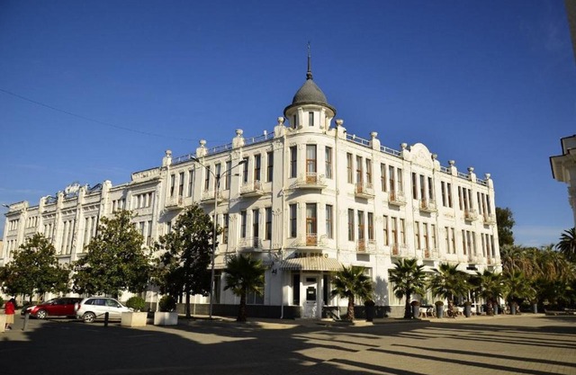 Ritsa Hotel
