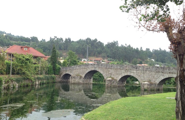 RIVER AND MOUNTAIN VIEW FROM CASA DO TAMEGA