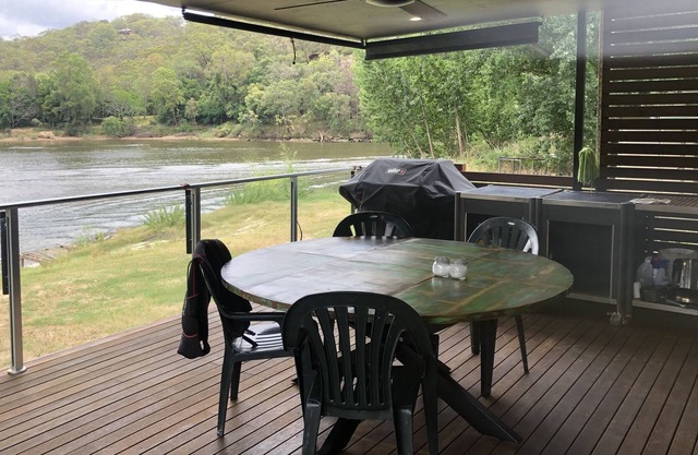 River Front Cabin in Cornelia Ski park