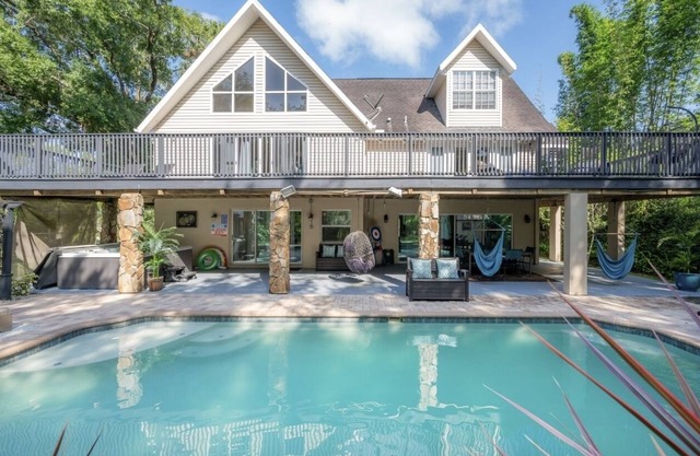 ✨River Front✨Heated Pool Estate-Large Group,Busch Garden,USF, Sleeps 14