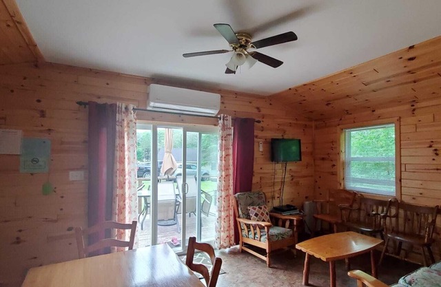 River View 3 Bedroom Cottage 12