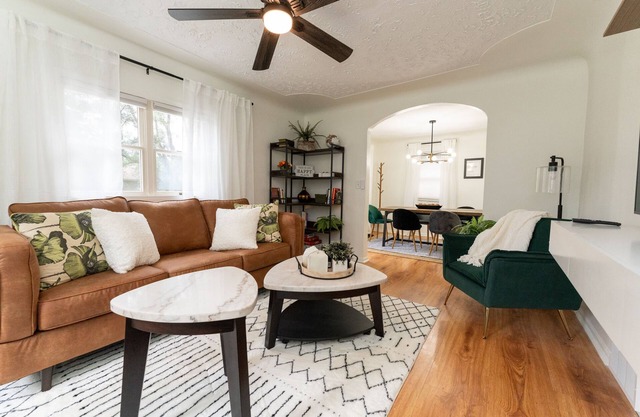 River view home-close to CMU and Soaring Eagle Casino