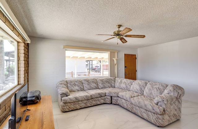 Riverfront Bullhead City Home w/Mountain Views!