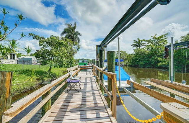 Riverfront Fort Myers Home w/Boat Dock!