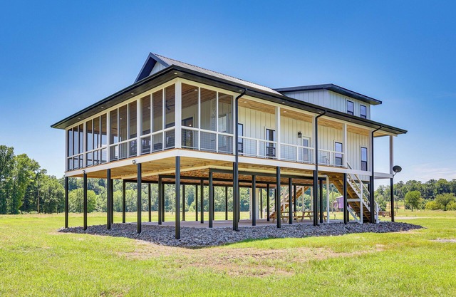 Riverfront Murfreesboro Cabin w/Fire Pit