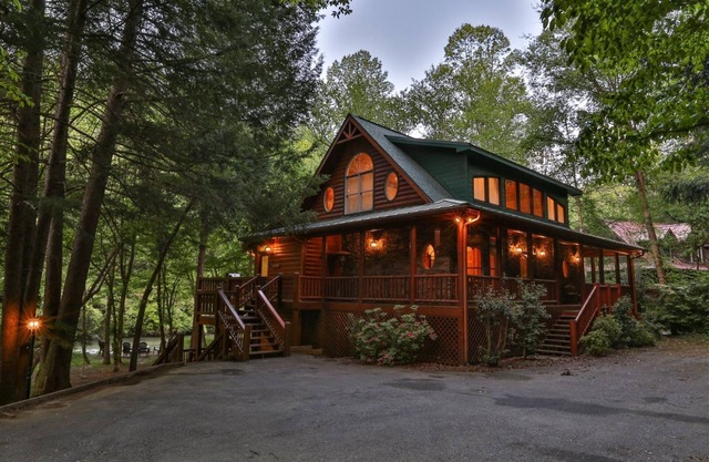 Riverhouse | Ellijay, GA