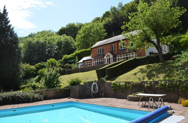 Riversdale Lodge is set in the heart of Symonds Yat overlooking the River Wye.