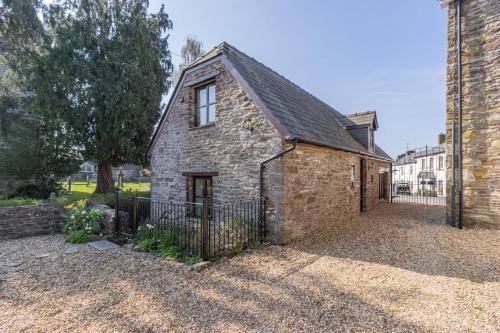 Riverside Barn - LLangorse