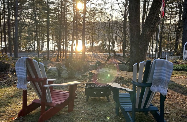 Riverside Blue… Your cozy guesthouse for all things Muskoka.!