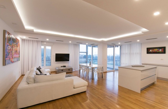 Riverside by 7 Hills