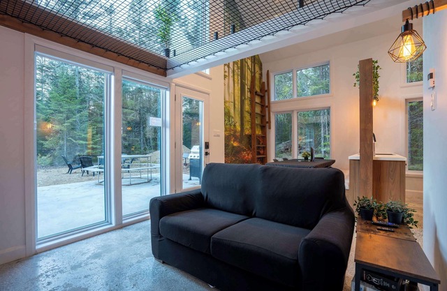 Riverside Retreat - Le Ptit Duc