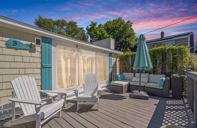 Riverside Retreat | Outdoor Shower | Deck | A/C