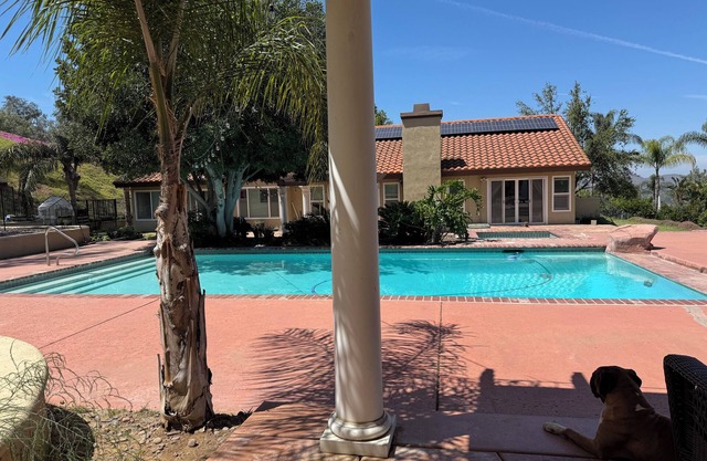 Riverside Retreat: Private Oasis w/Pool, Hot Tub, Stunning Views!