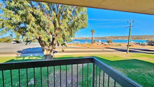 Riverview Holiday Apartment 13 - Kalbarri, WA