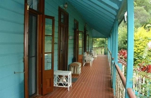 Riviera Bed and Breakfast